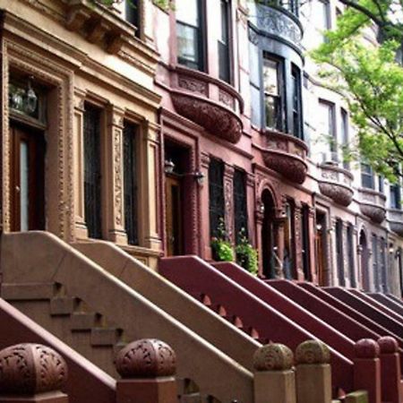 Fully Furnished Entire Floor Apartment In Historic Harlem New York Exteriör bild